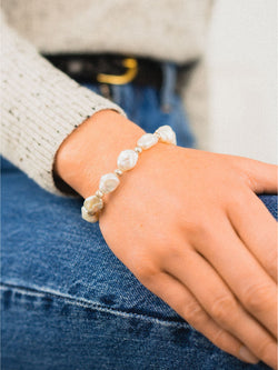 Baroque Pearl Bracelet (White) Bracelet Pruden and Smith   