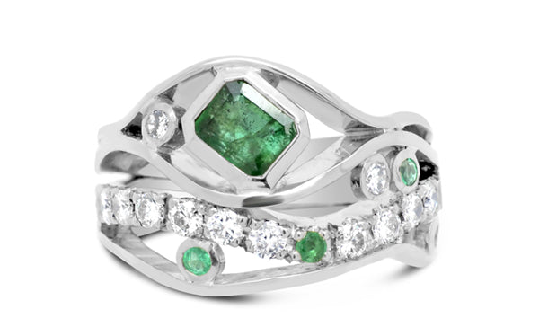 Emerald ring for a may birthday