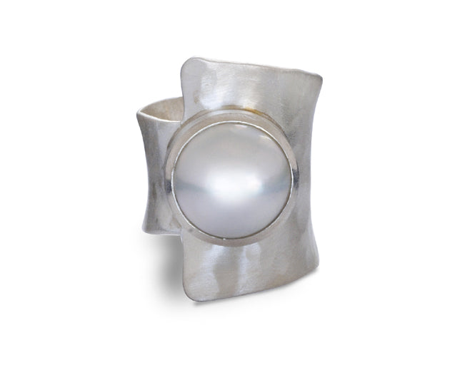 Mabe pearl ring