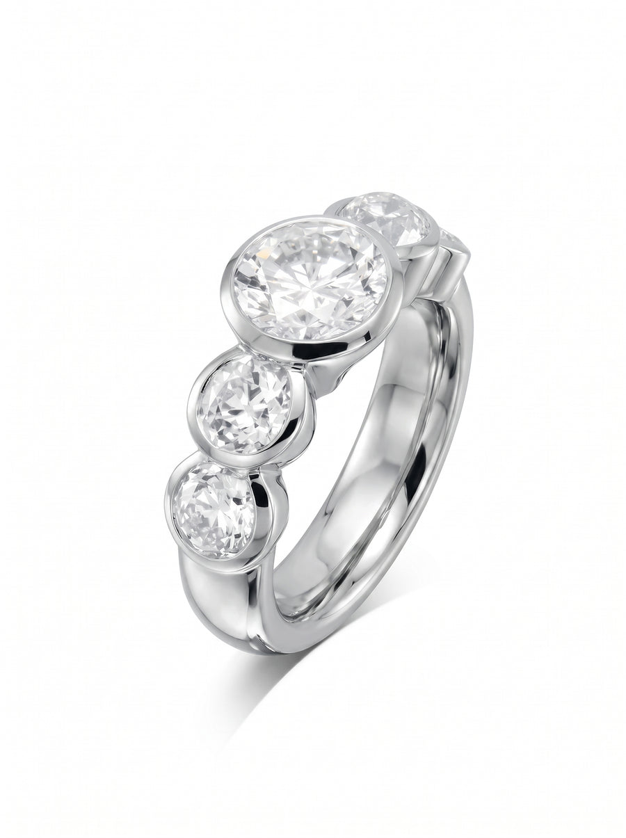 Art Deco Round Brilliant Cut Diamond Engagement Ring