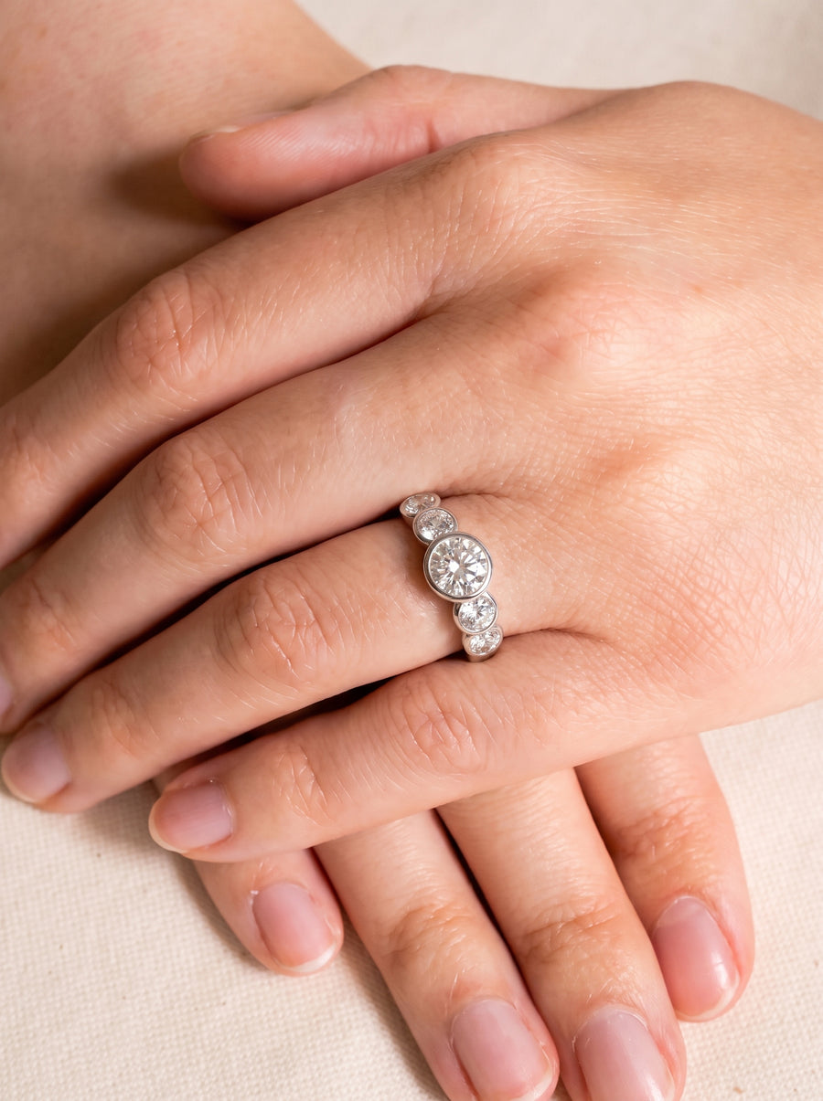 Art Deco Round Brilliant Cut Diamond Engagement Ring