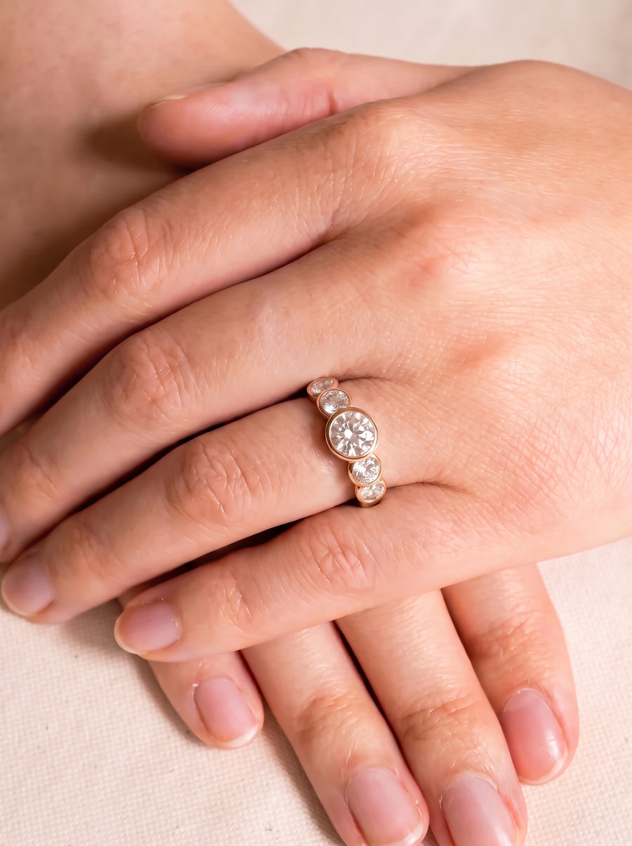 Art Deco Round Brilliant Cut Diamond Engagement Ring