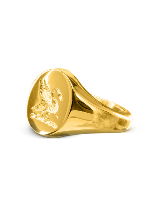 Solid 22 carat yellow gold signet ring