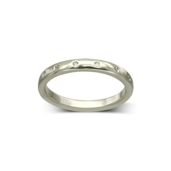 Simple 18ct Gold Eternity Ring Ring Pruden and Smith   