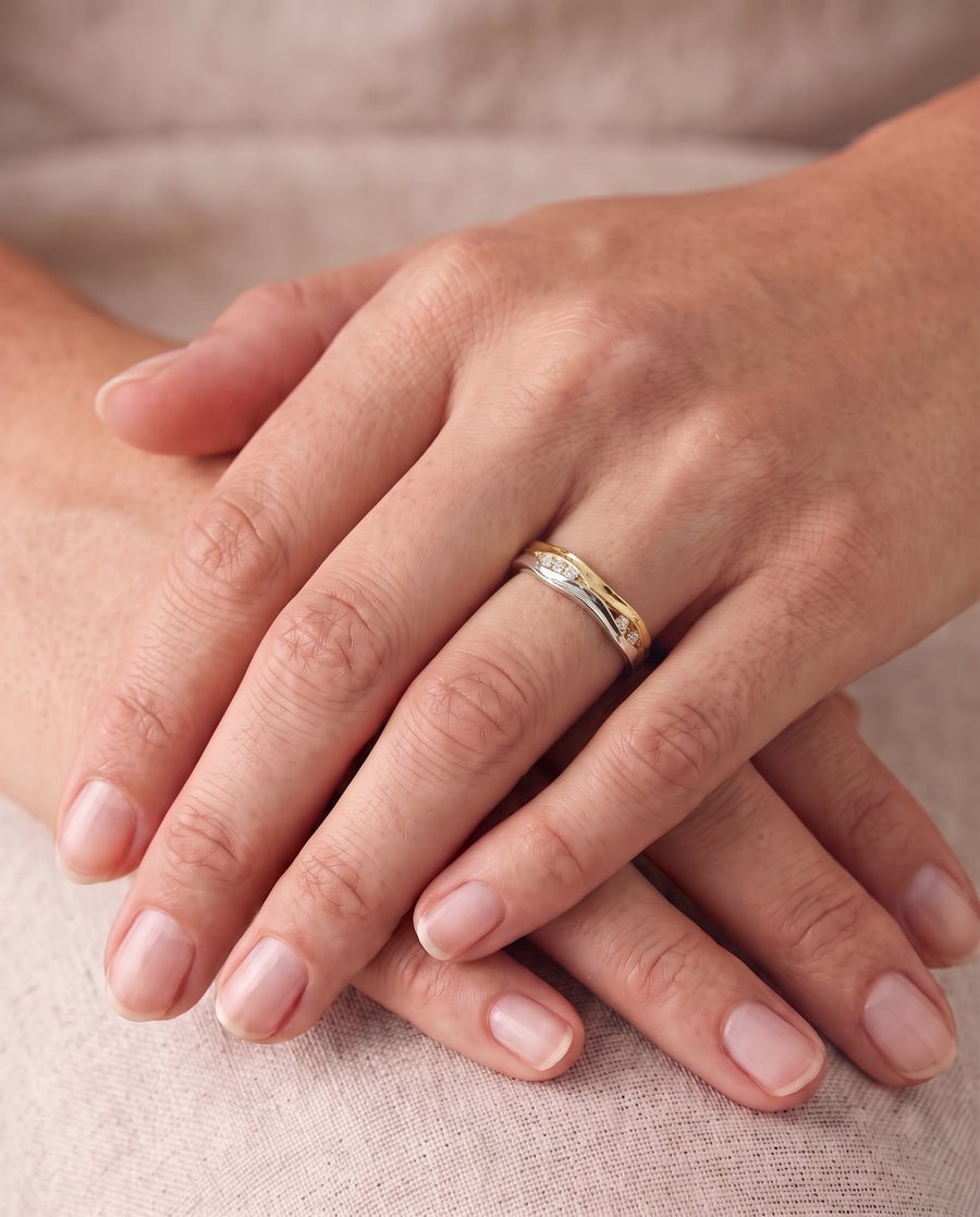 Trap Two Colour Diamond Ring