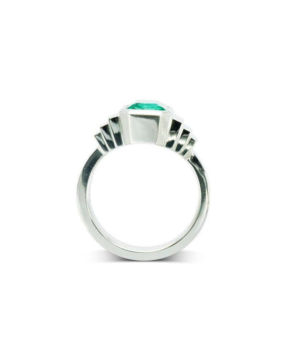 Art Deco Emerald Platinum Dress Ring Ring Pruden and Smith