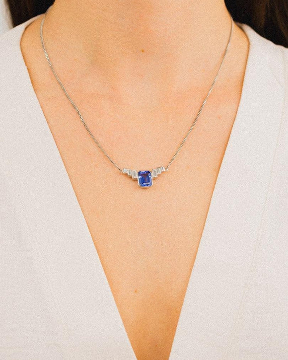 Art Deco Platinum Aquamarine Pendant Pendant Pruden and Smith