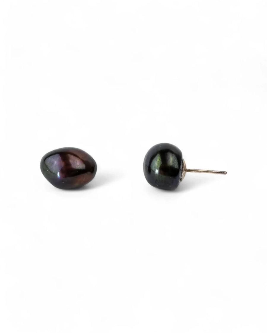 Silver baroque pearl stud earrings with black pearls.