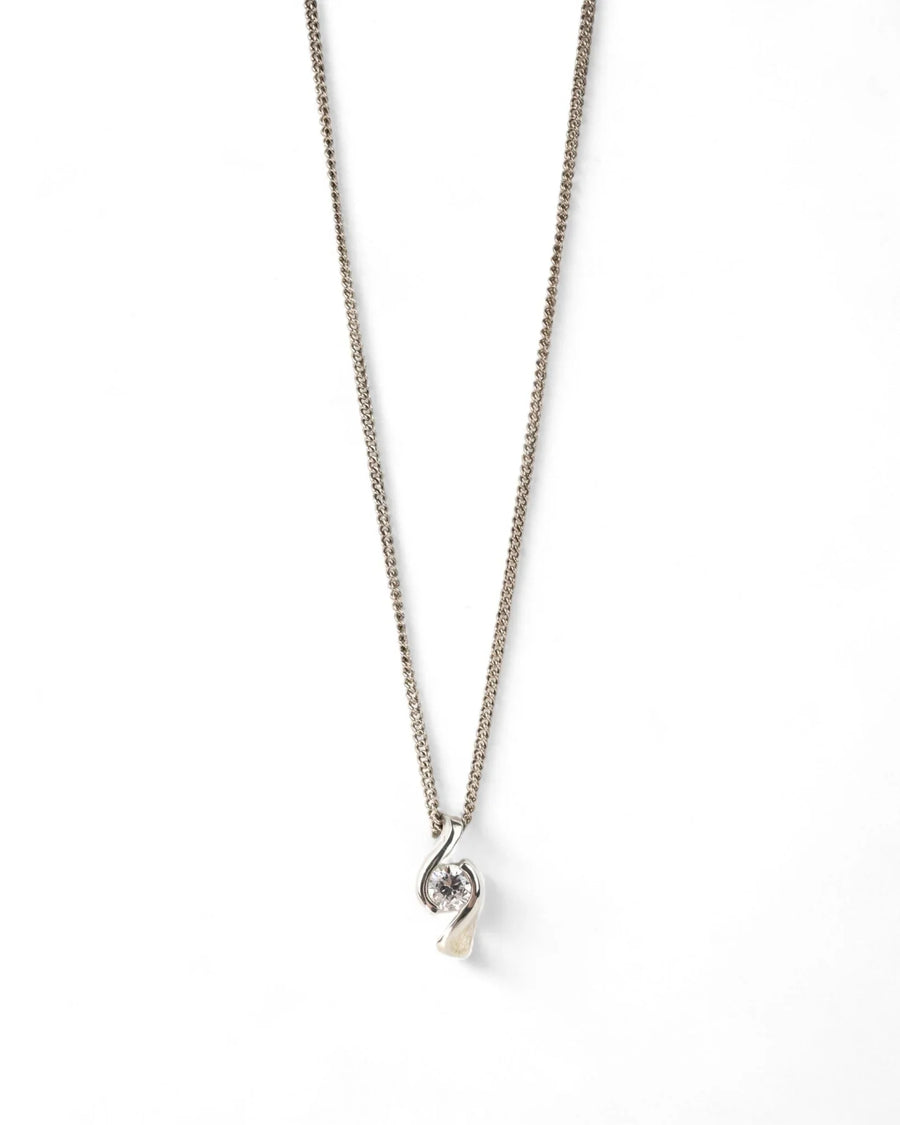Flat Twist 9ct White Gold Diamond Pendant Pendant Pruden and Smith