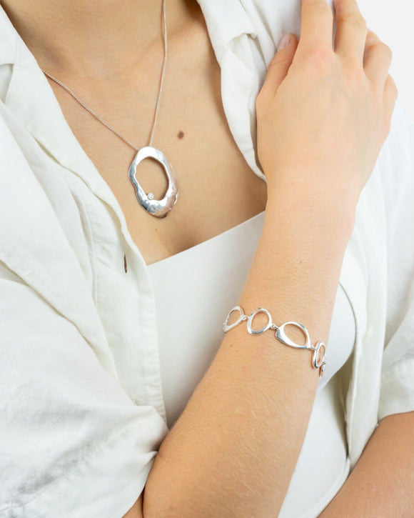 Loop Solid Silver Bracelet Bracelet Pruden and Smith