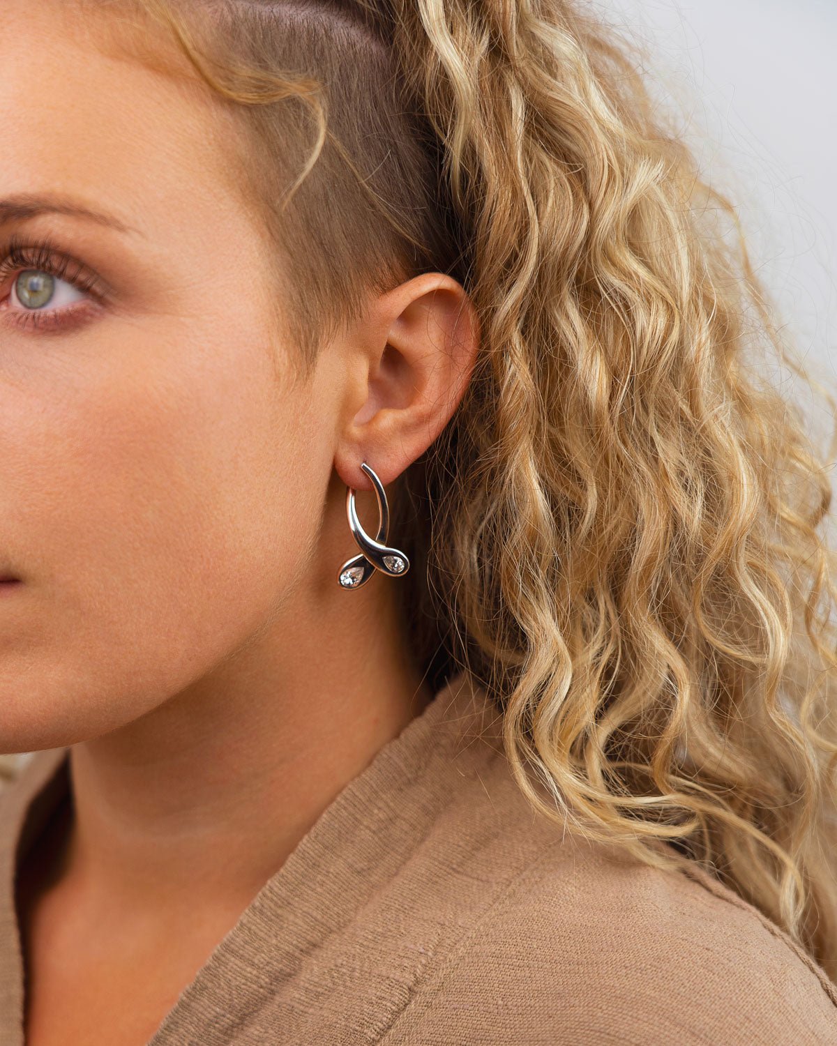 Moi et Toi Diamond & Aquamarine Dangly Earrings Earrings Pruden and Smith on Model