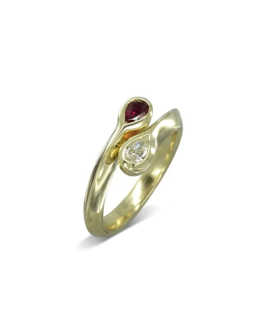 Gold Moi et Toi ring with pear-shaped ruby and diamond gemstones.