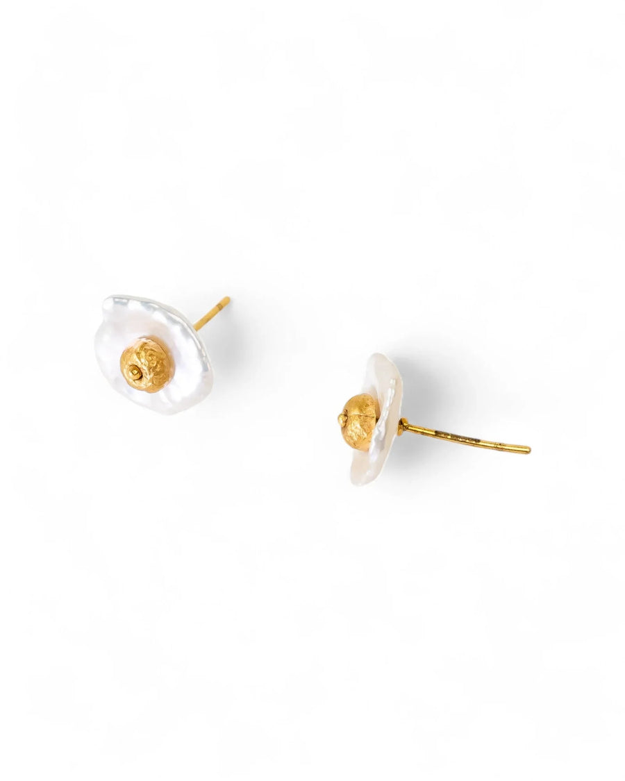 Gold stud earrings with irregular white keshi pearls and a textured gold nugget center.