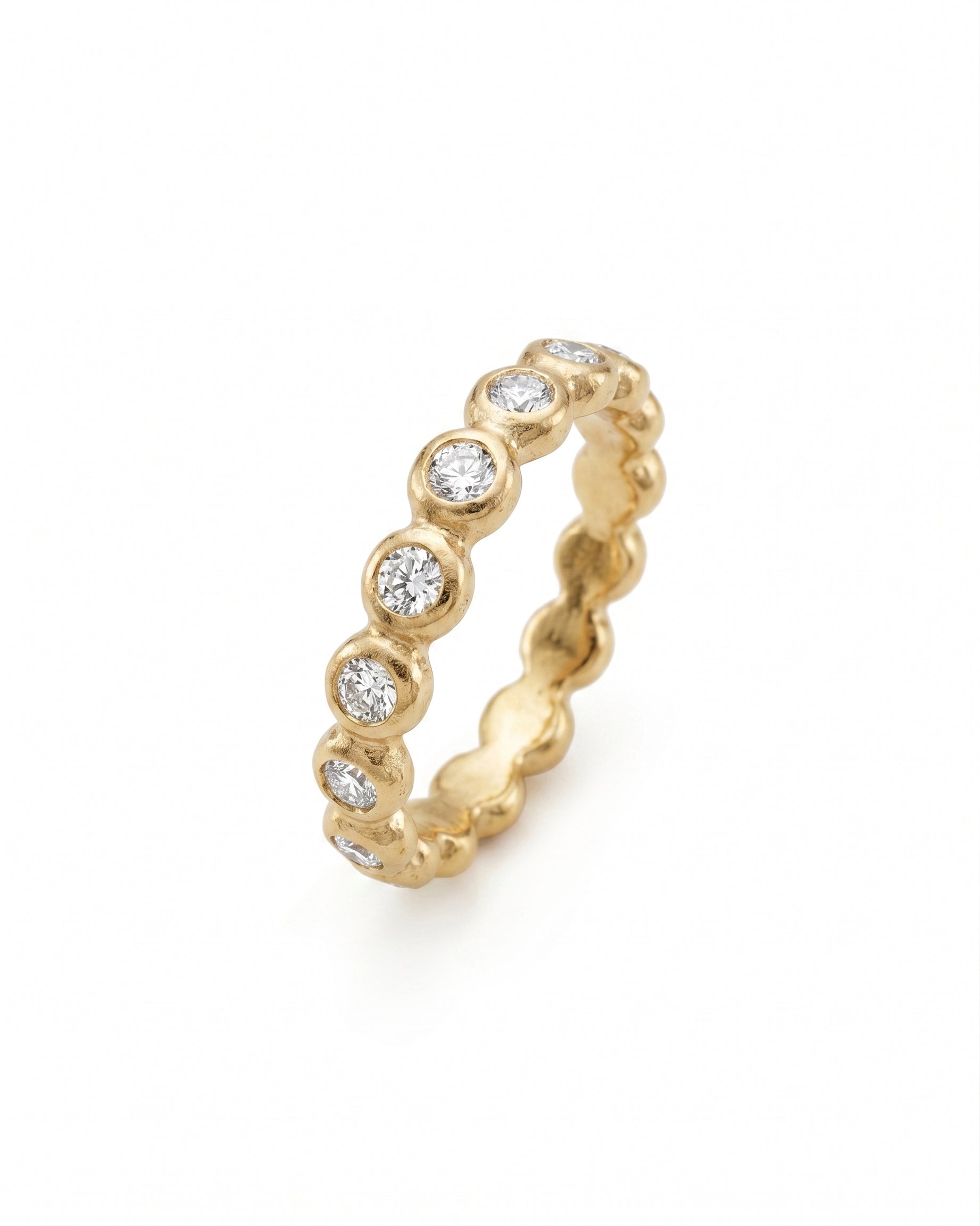 Nugget yellow gold diamond ring, 4mm, with bezel-set round diamonds.