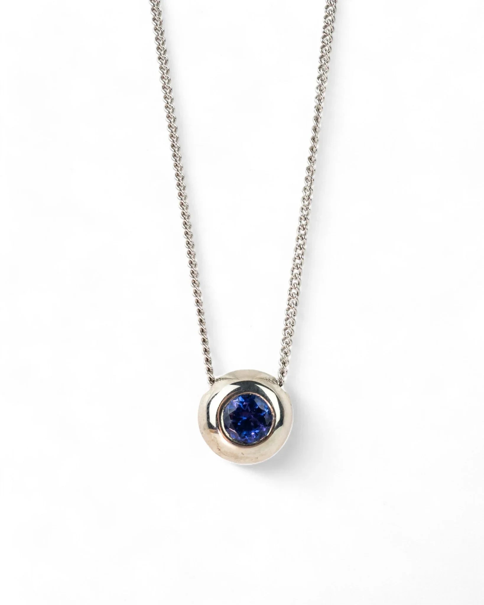 Pebble White Gold Tanzanite Pendant Pendant Pruden and Smith