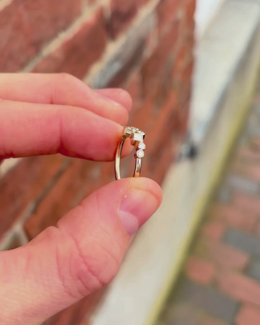 Bubbles Rocky Diamond Unique Ring