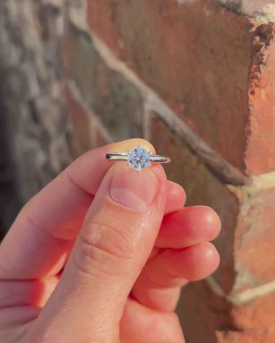 1ct Round Cut Six Claw Solitaire Engagement Ring