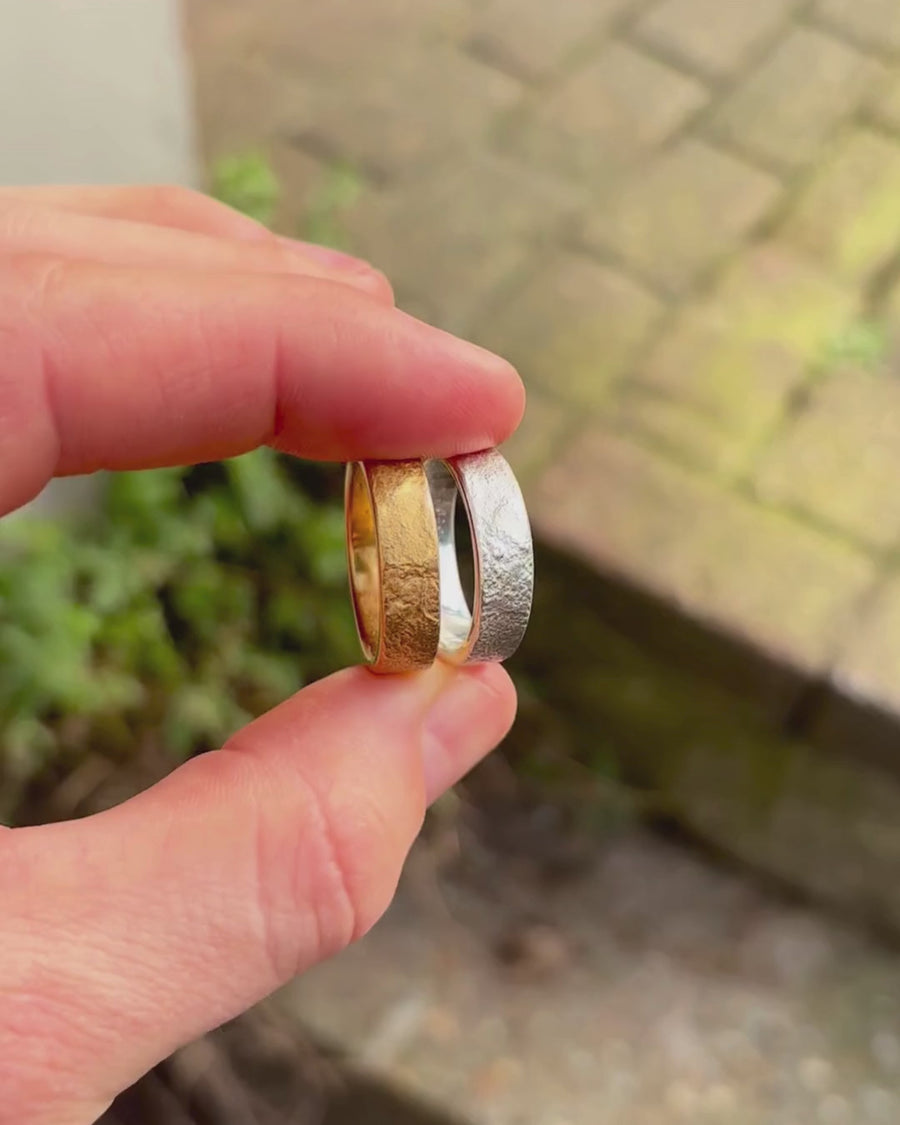 Men's Textured Wedding Rings