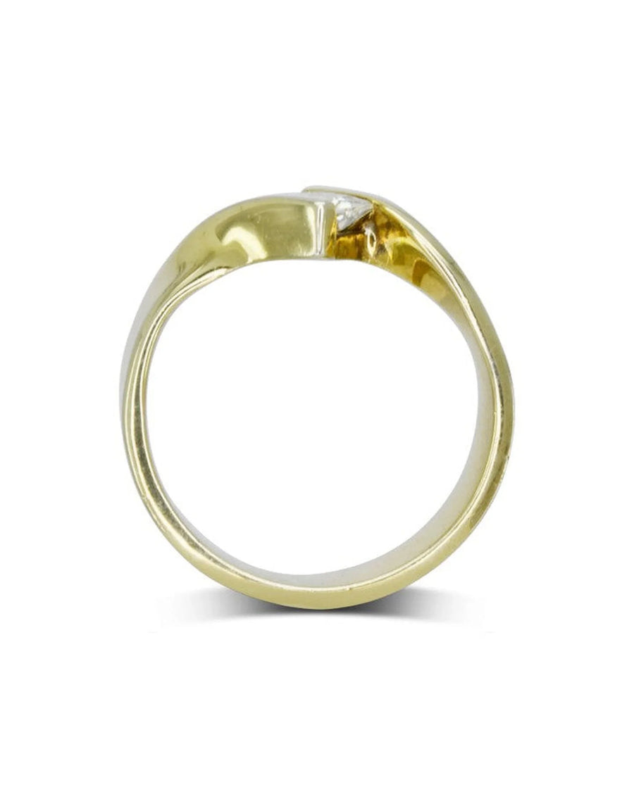 Side View Princess Cut Diamond Gold Flat Twist Ring Pruden and Smith