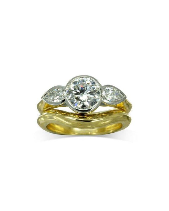 Round Brilliant and Pear Shaped Diamond Trilogy Ring Ring Pruden and Smith