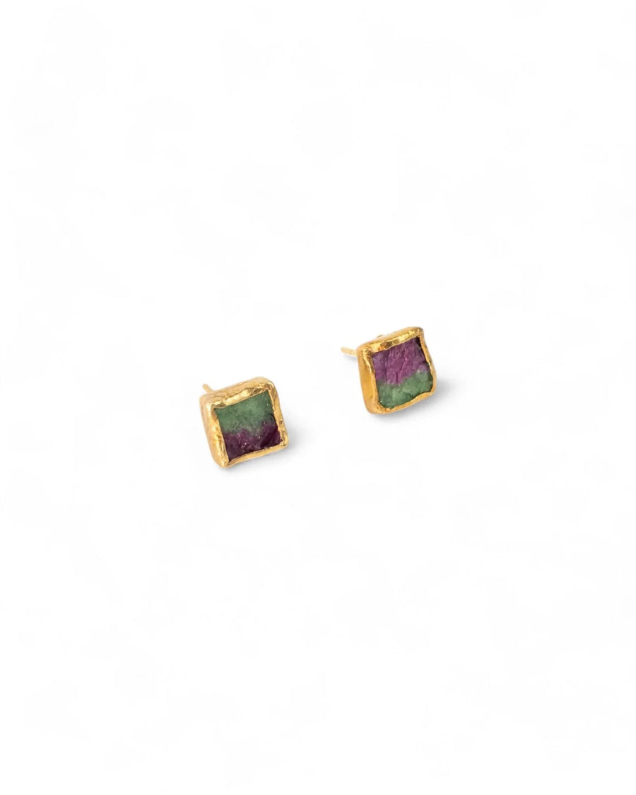 Square ruby zoisite stud earrings with gold bezel on white background
