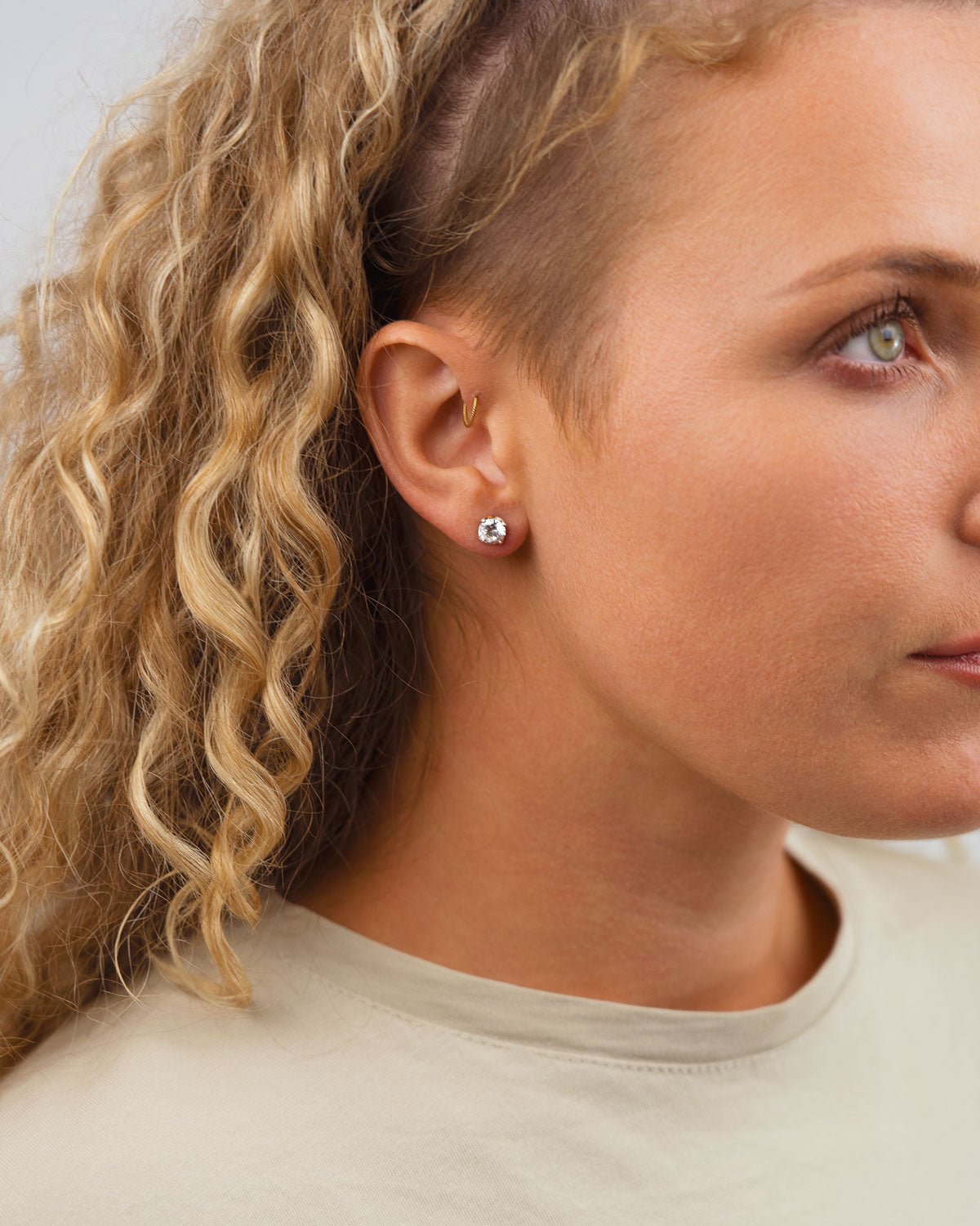 Three Claw Diamond Gold Stud Earrings Earrings Pruden and Smith