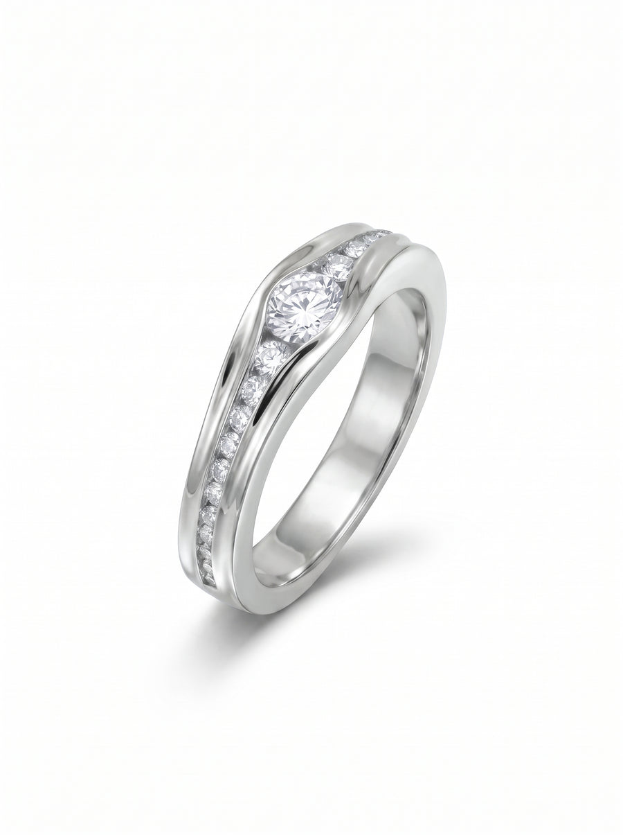 Trap Diamond Engagement Ring (4mm)
