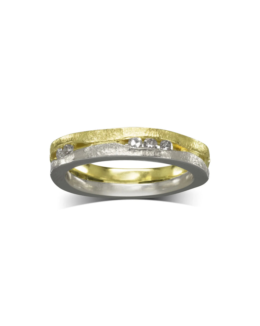 Trap textured two-colour diamond ring, 4mm, with gold and silver bands.