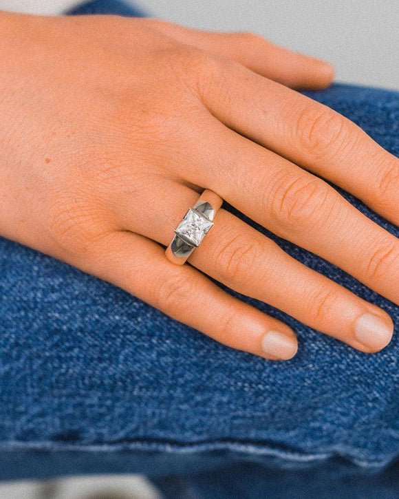 V Set 2ct Princess Cut Diamond & Platinum Ring Ring Pruden and Smith