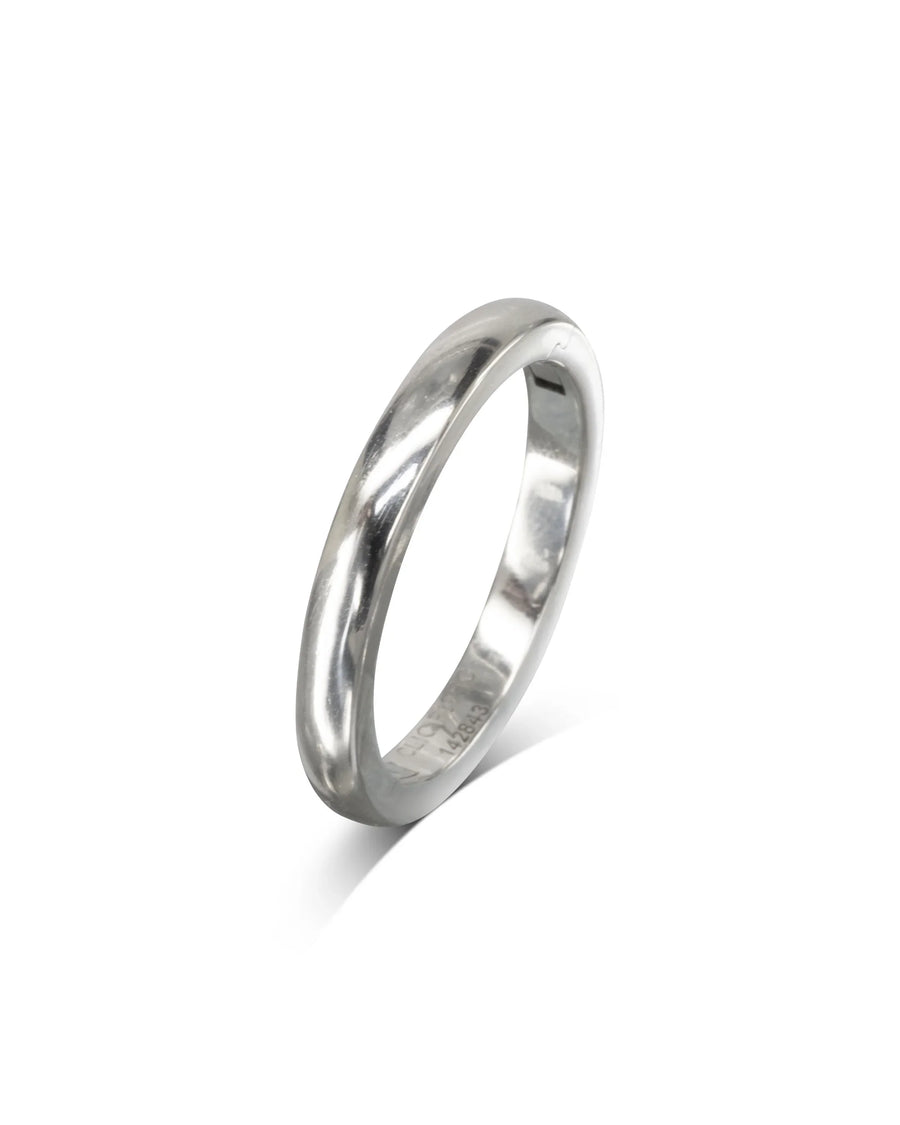 Silver-toned hinged wedding band with a smooth, polished finish.