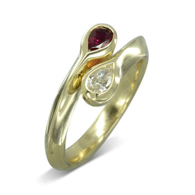 Ruby Emerald Sapphire Diamond Moi et Toi Ring Ring Pruden and Smith   